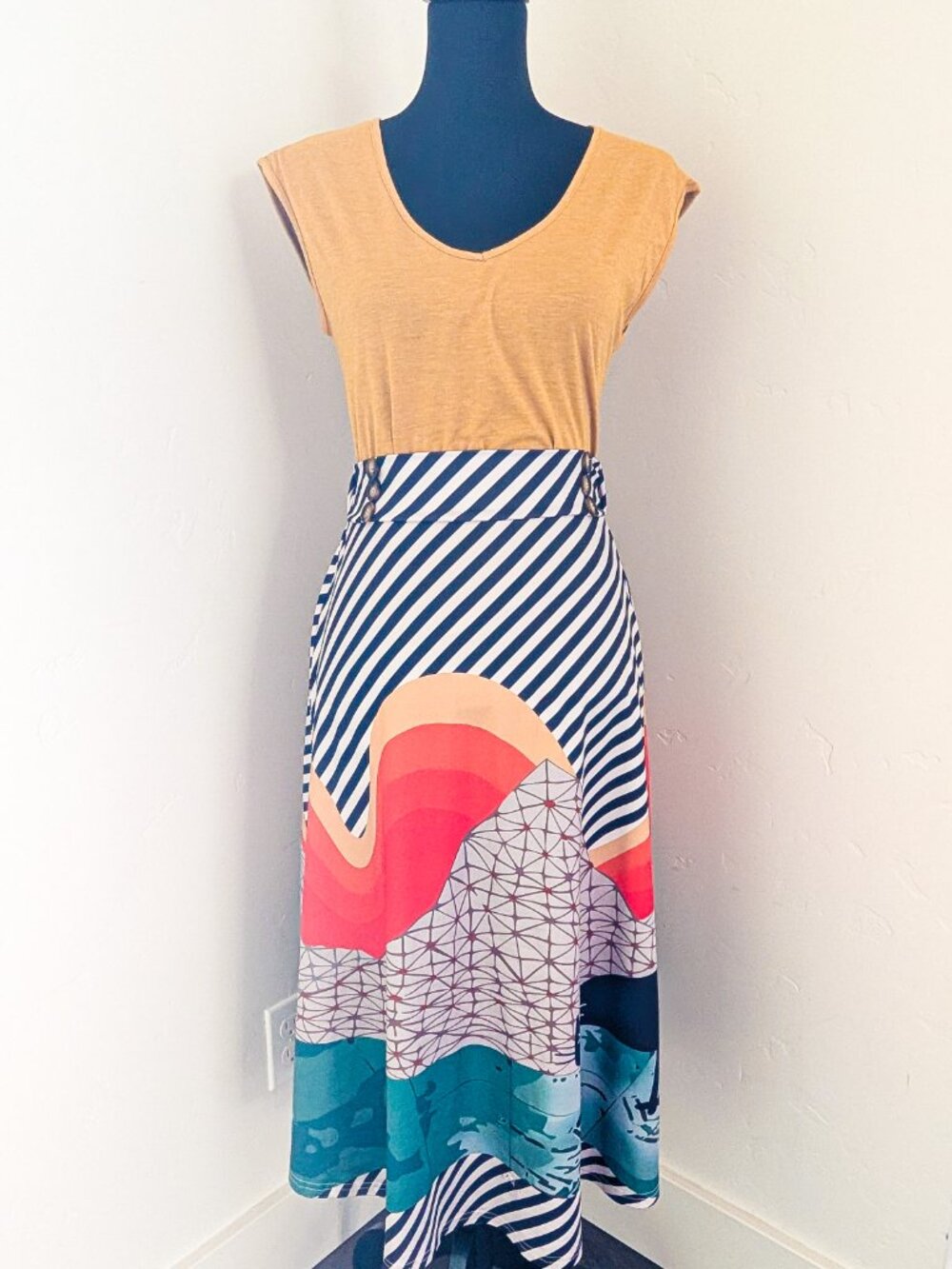 Abstract multi-color long skirt - Size S